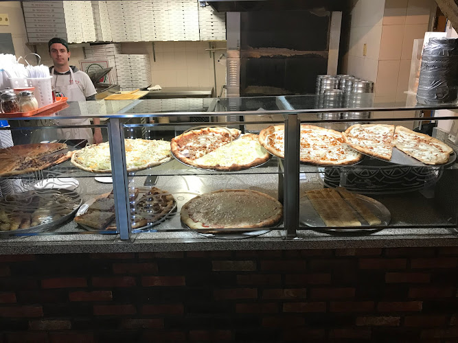 Tony's Italian Restaurant-Pizzeria