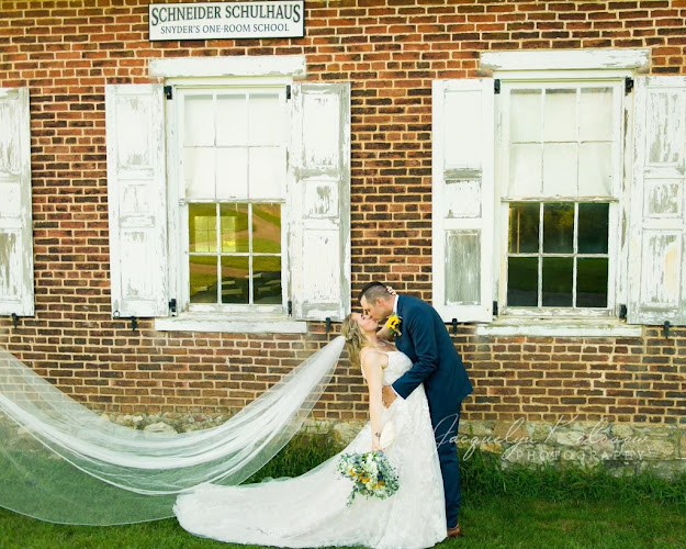 Jacquelyn Kolosow Photography