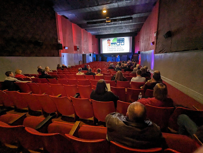 Strand Theatre logo