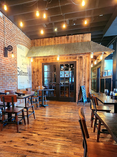 Go Fish Seafood Restaurant